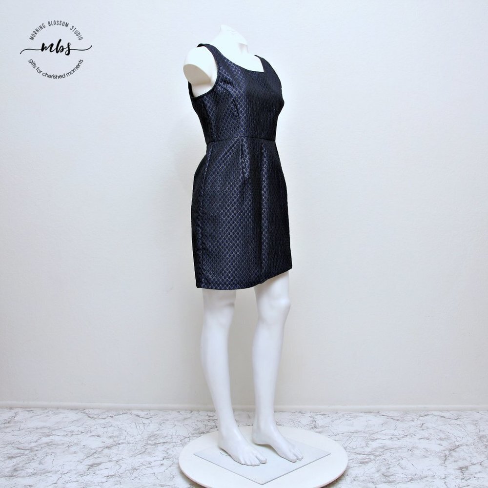Black Swan Sleeveless Round Neck Sequins Diamond Pattern A Line Mini Dress